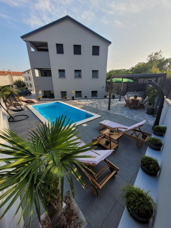 Apartment Lo&Ti Čižići Kültér fotó