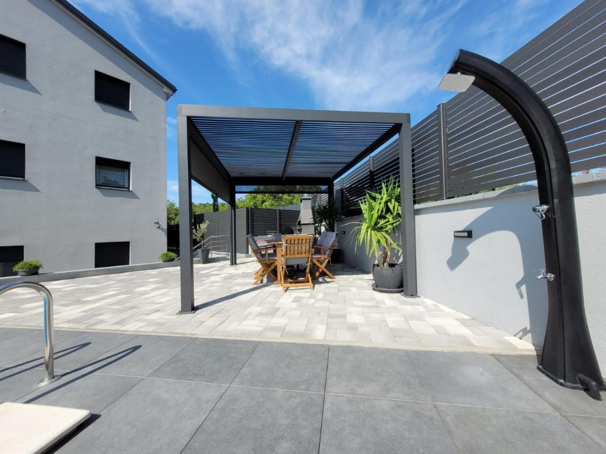 Apartment Lo&Ti Čižići Kültér fotó