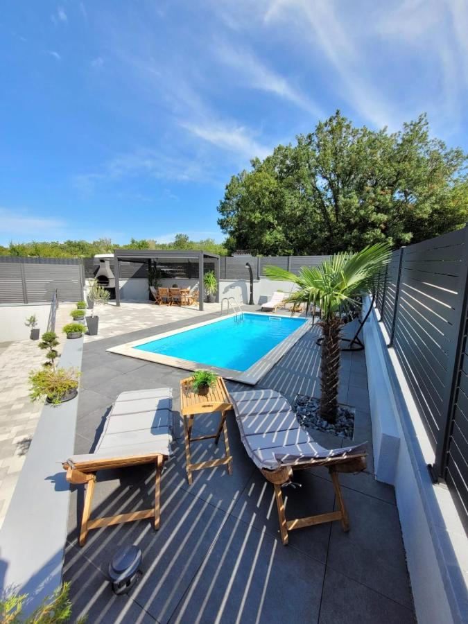 Apartment Lo&Ti Čižići Kültér fotó