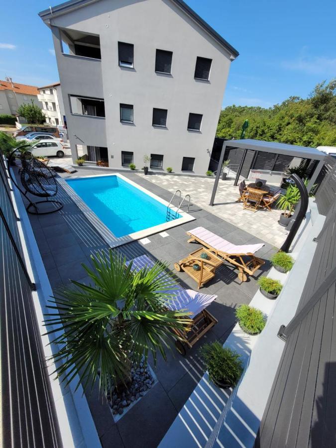 Apartment Lo&Ti Čižići Kültér fotó